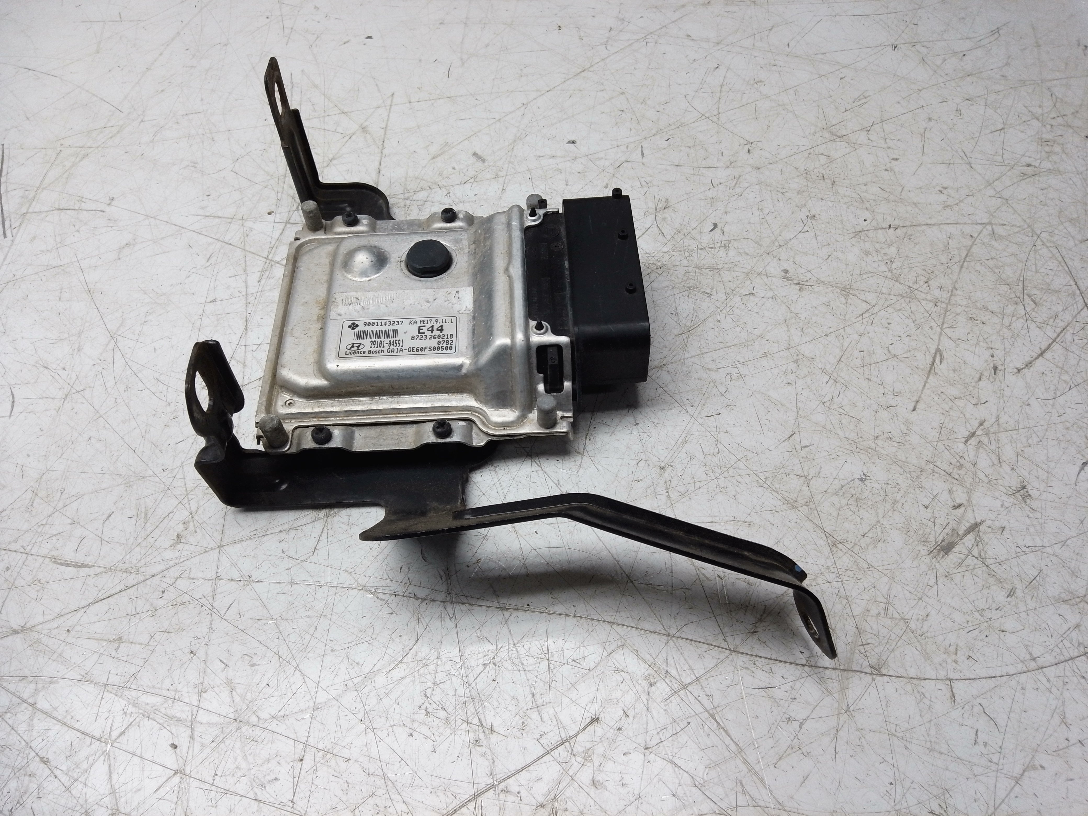 Hyundai i10 2013–19 1.0 Petrol Engine ECU (9001143237)