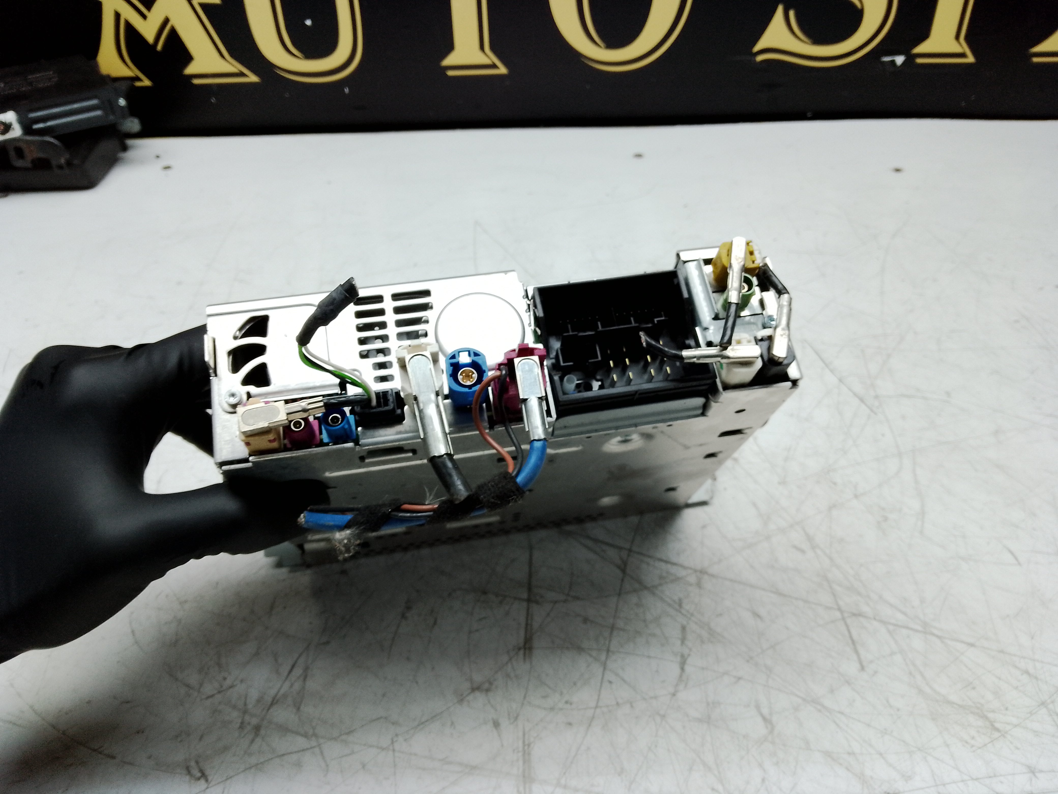 BMW 1, 2, 3, 4 Series F20 F22 F30 F32 Radio CD Multimedia Sat Nav Head Unit (8798036)