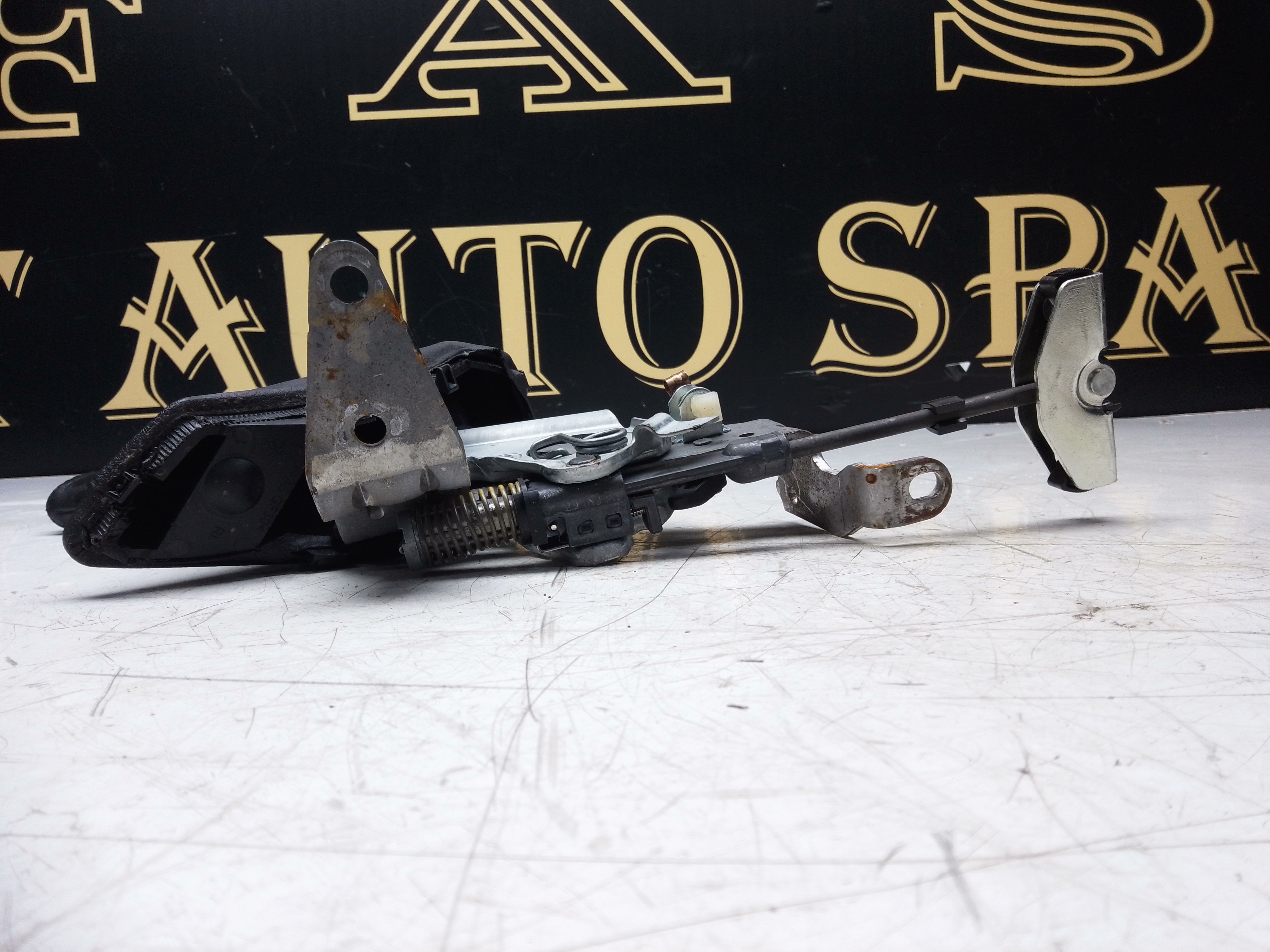 BMW 3 Series F30 2013 Parking Brake / Handbrake Right Handlebar (6799102)