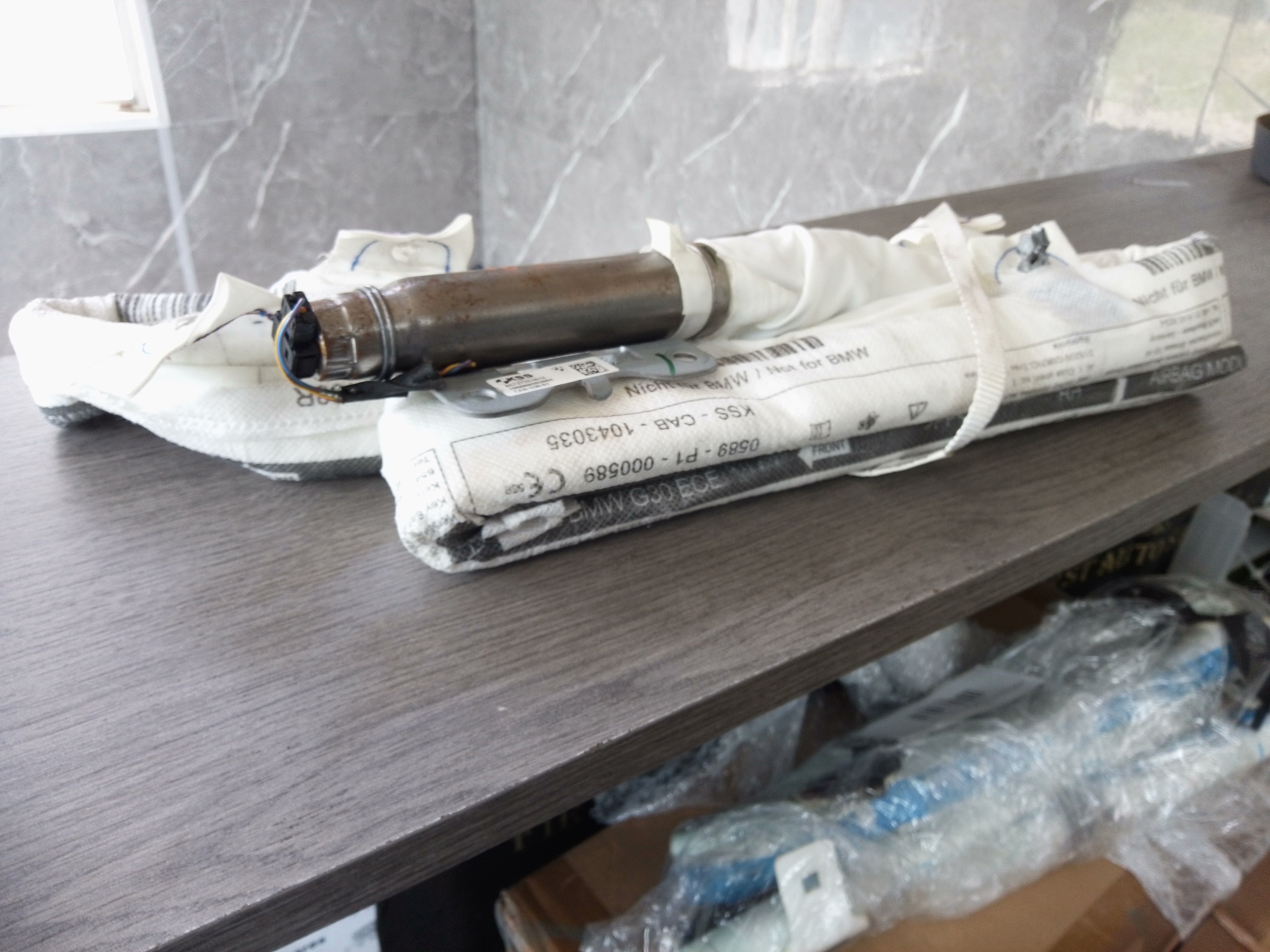 BMW 5 SERIES G30 G31 RIGHT SIDE CURTAIN AIR B 85737251813