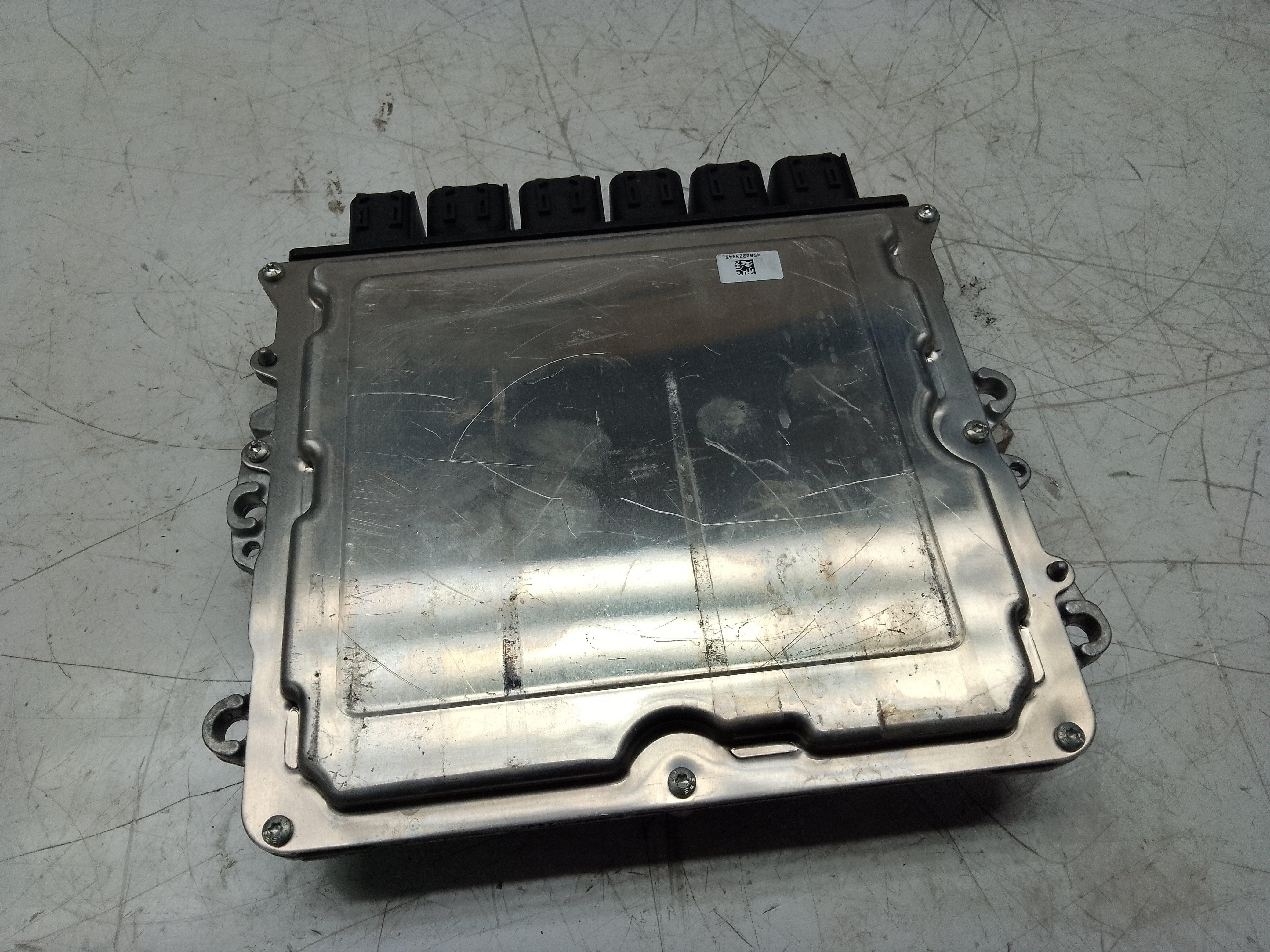 BMW 3 Series F30 F31 F35 2017 Engine Control Unit ECU (8693213)