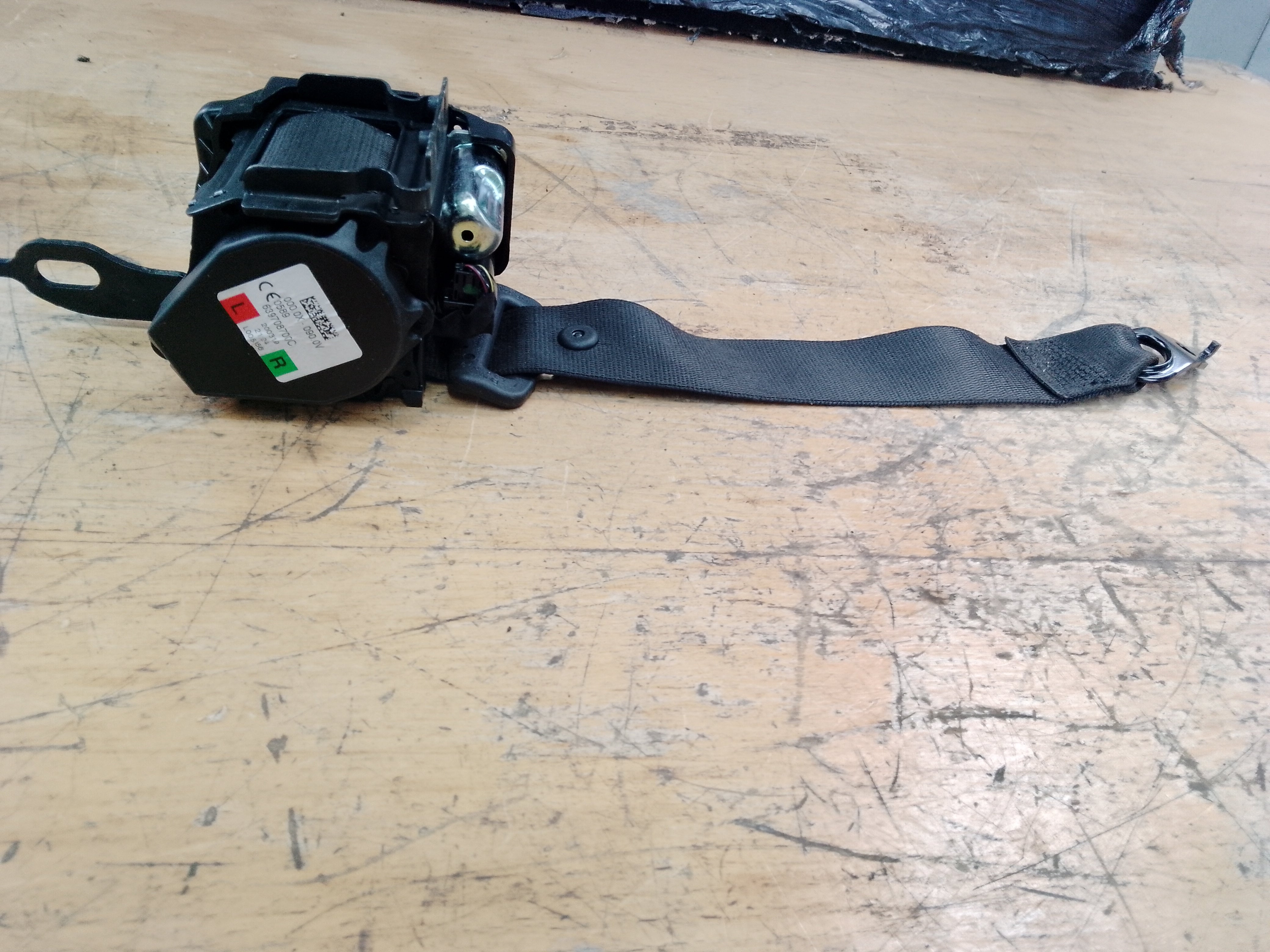 BMW 5 Series G30 2019 Drivers or Passenger Side Rear Seat Belt (639708700C)