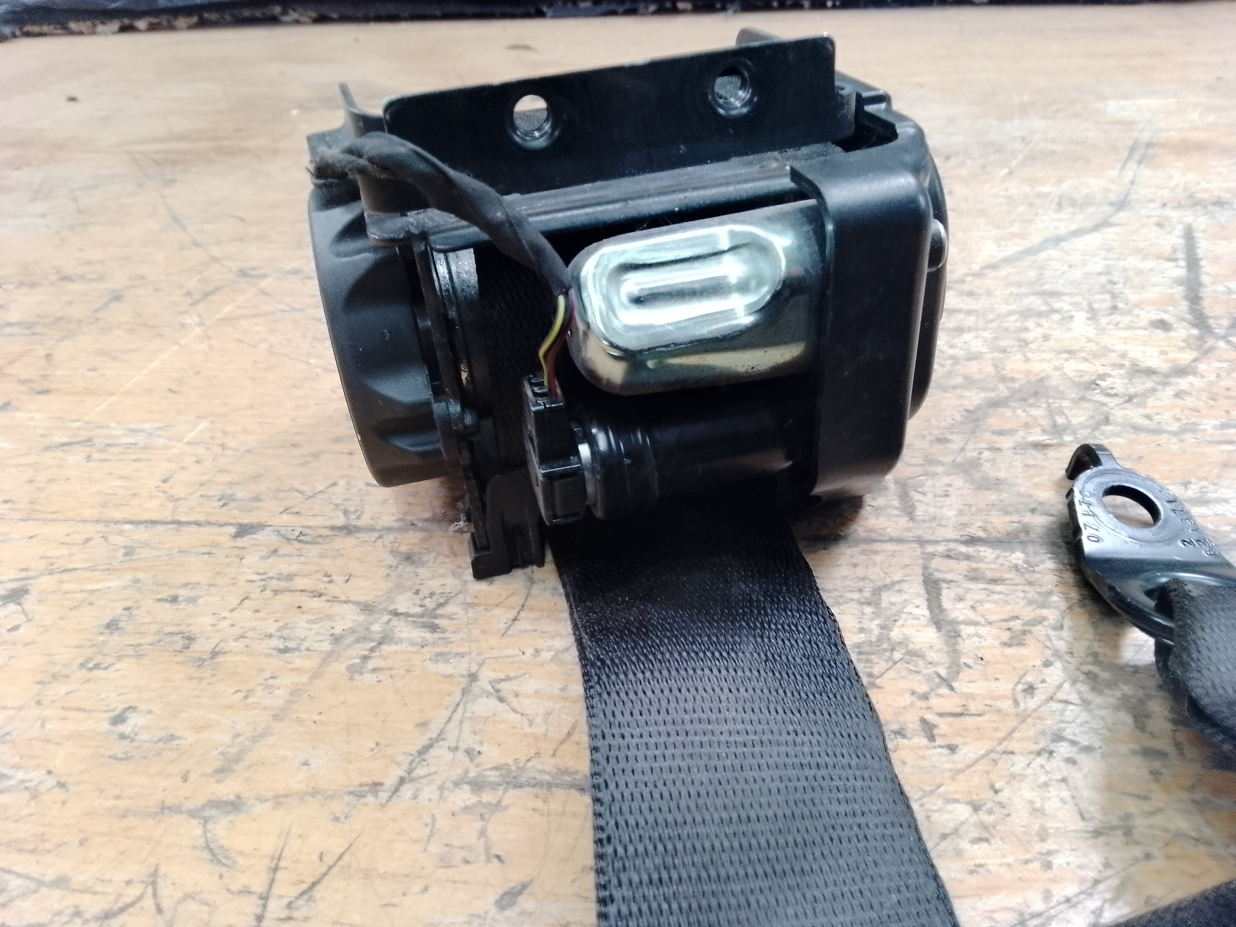 BMW 5 Series G30 2017 Rear Left or Right Seat Belt (639708700B)