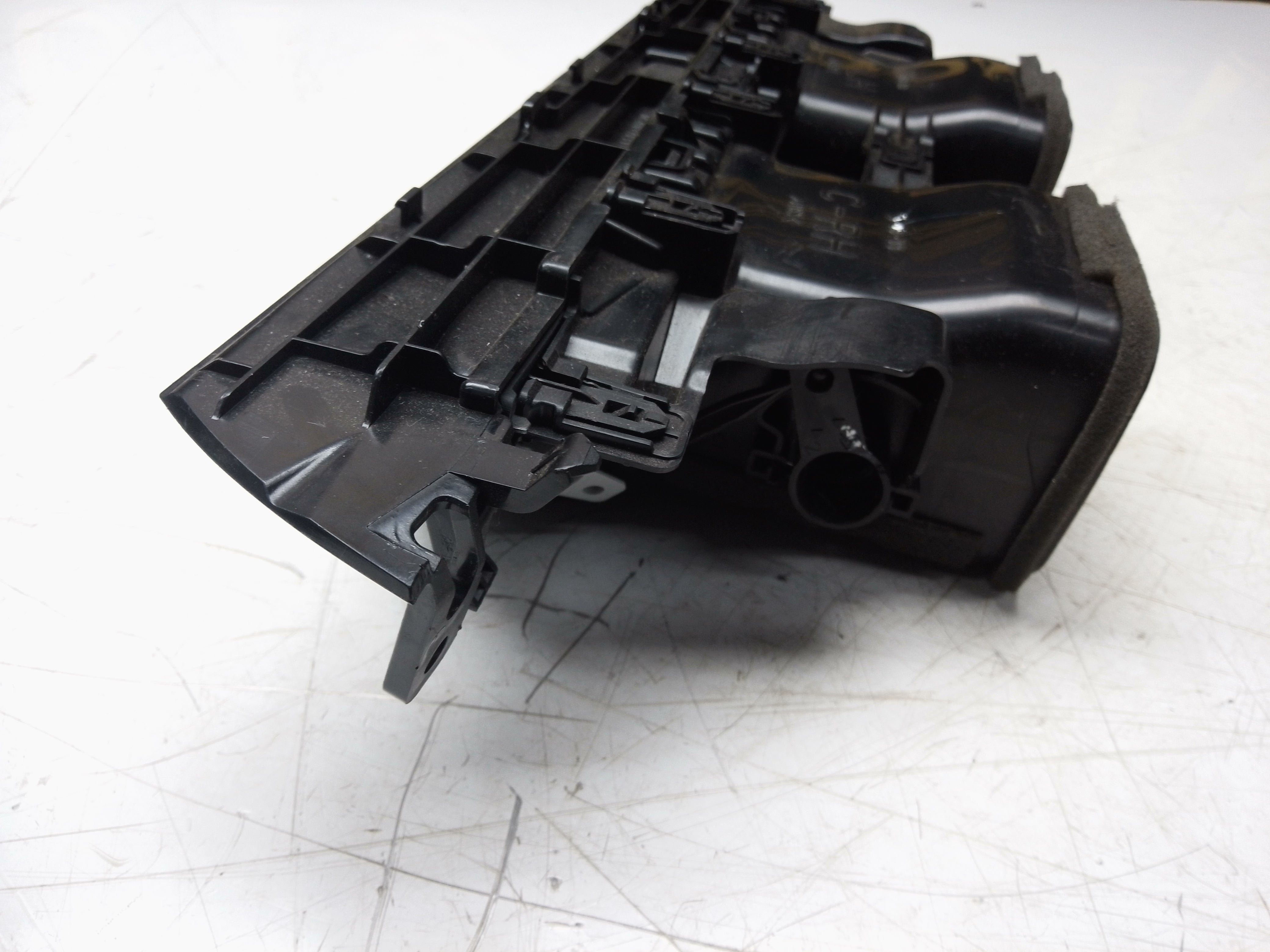 Toyota C-HR 2021 Centre Dashboard Air Vent Grill Hazard Switch (55670-F4020)