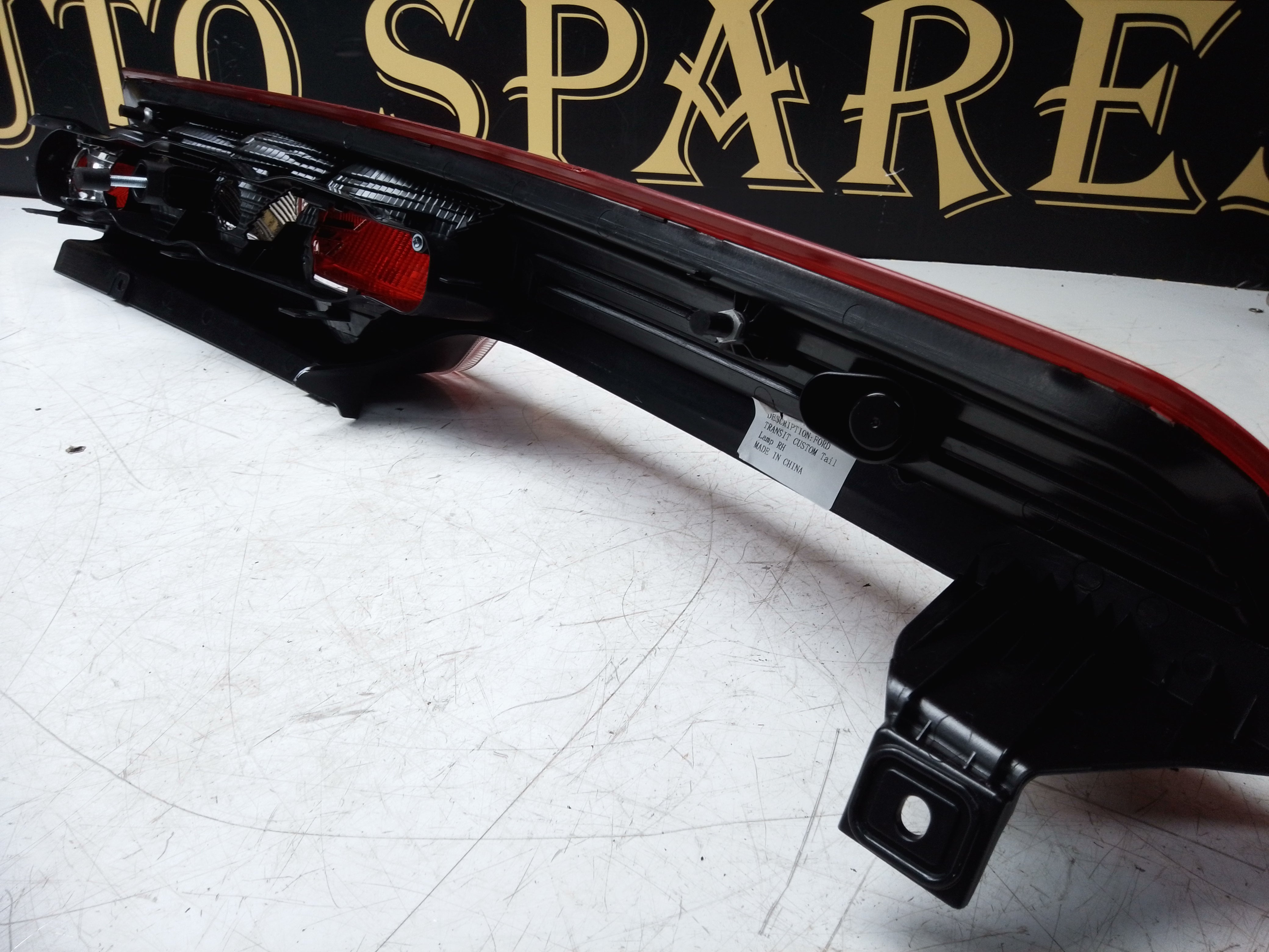 Ford Transit Custom Van 2012–2024 Right Rear Tail Back Lamp (FDTCU110R)