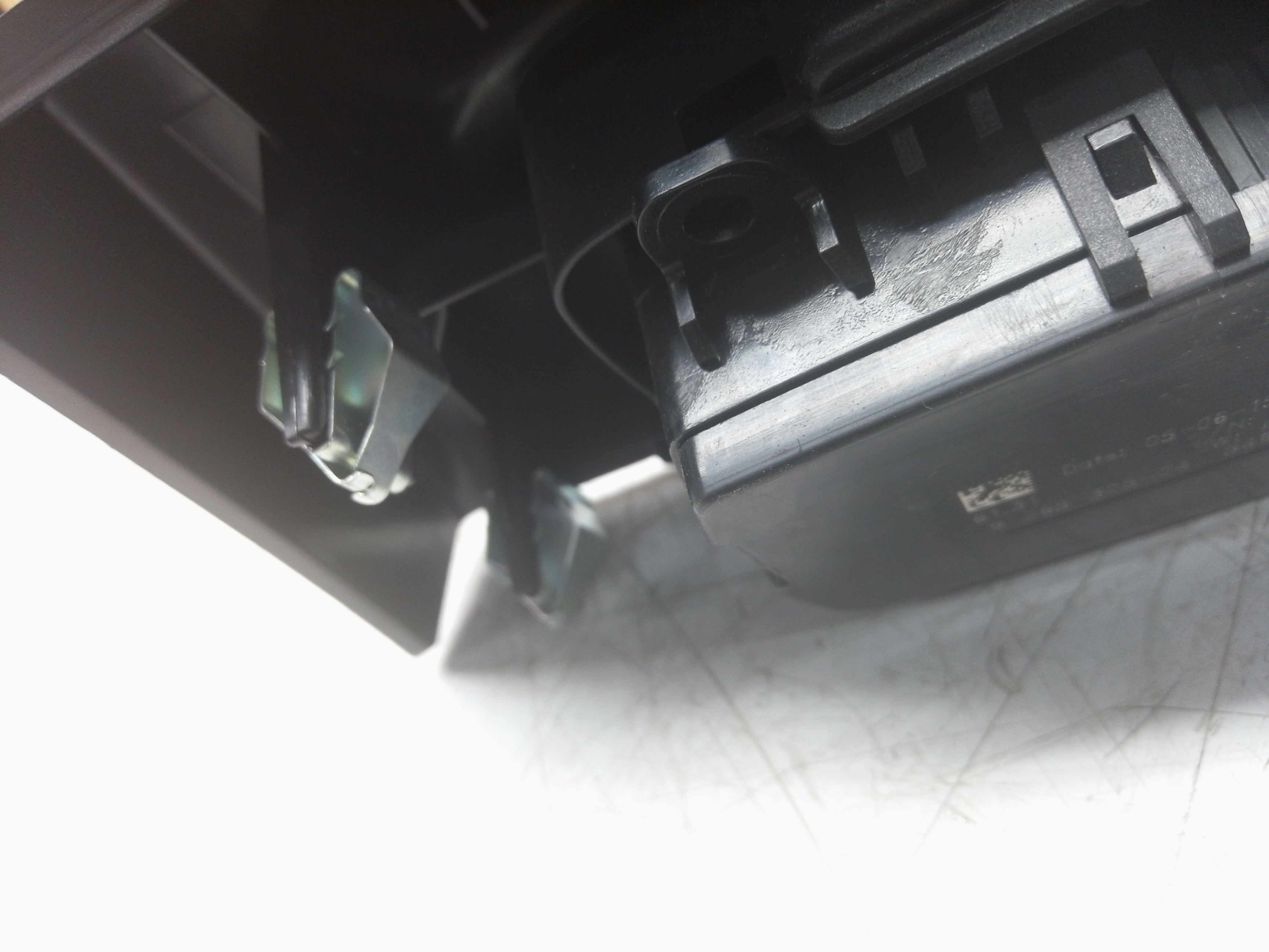 BMW F30 F31 2012-15 Right Side Headlight Power Switch (9265305)