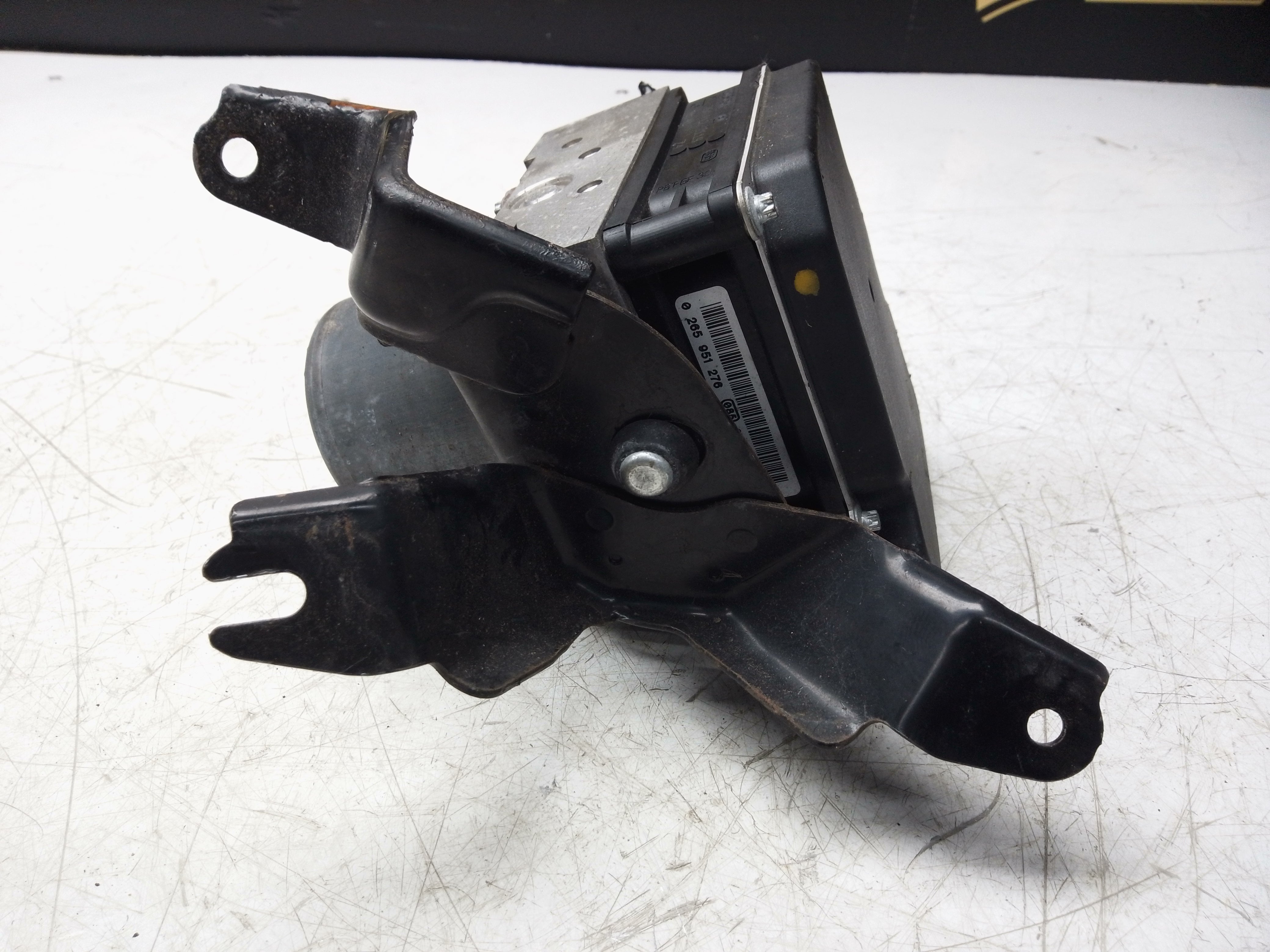 Honda CR-V 2010–2012 ABS Modulator Control Unit (0265238038) (250412 2119)