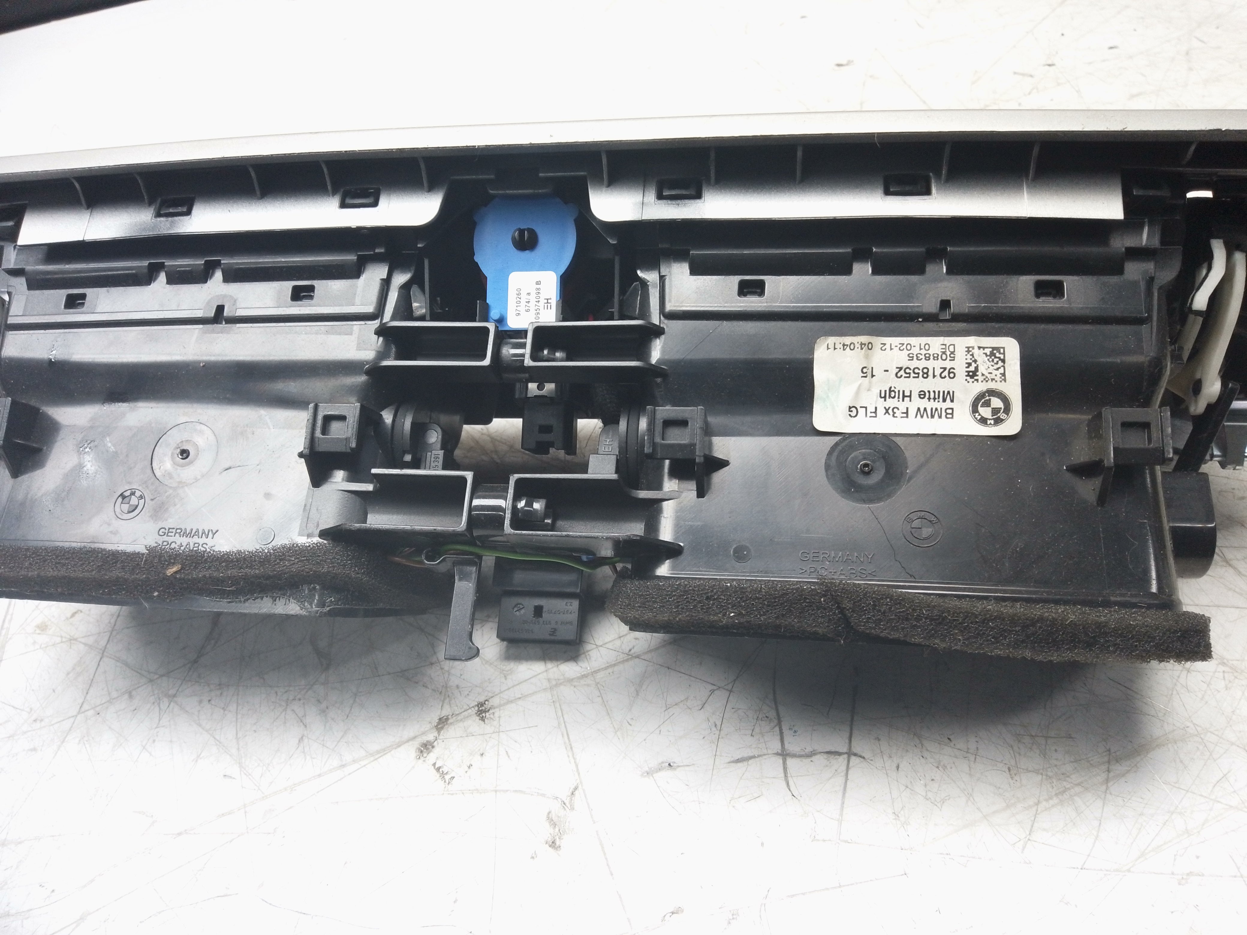 BMW 3 Series F30/F31 (2011–2020) Air Conditioning Radiator (9218552-15)