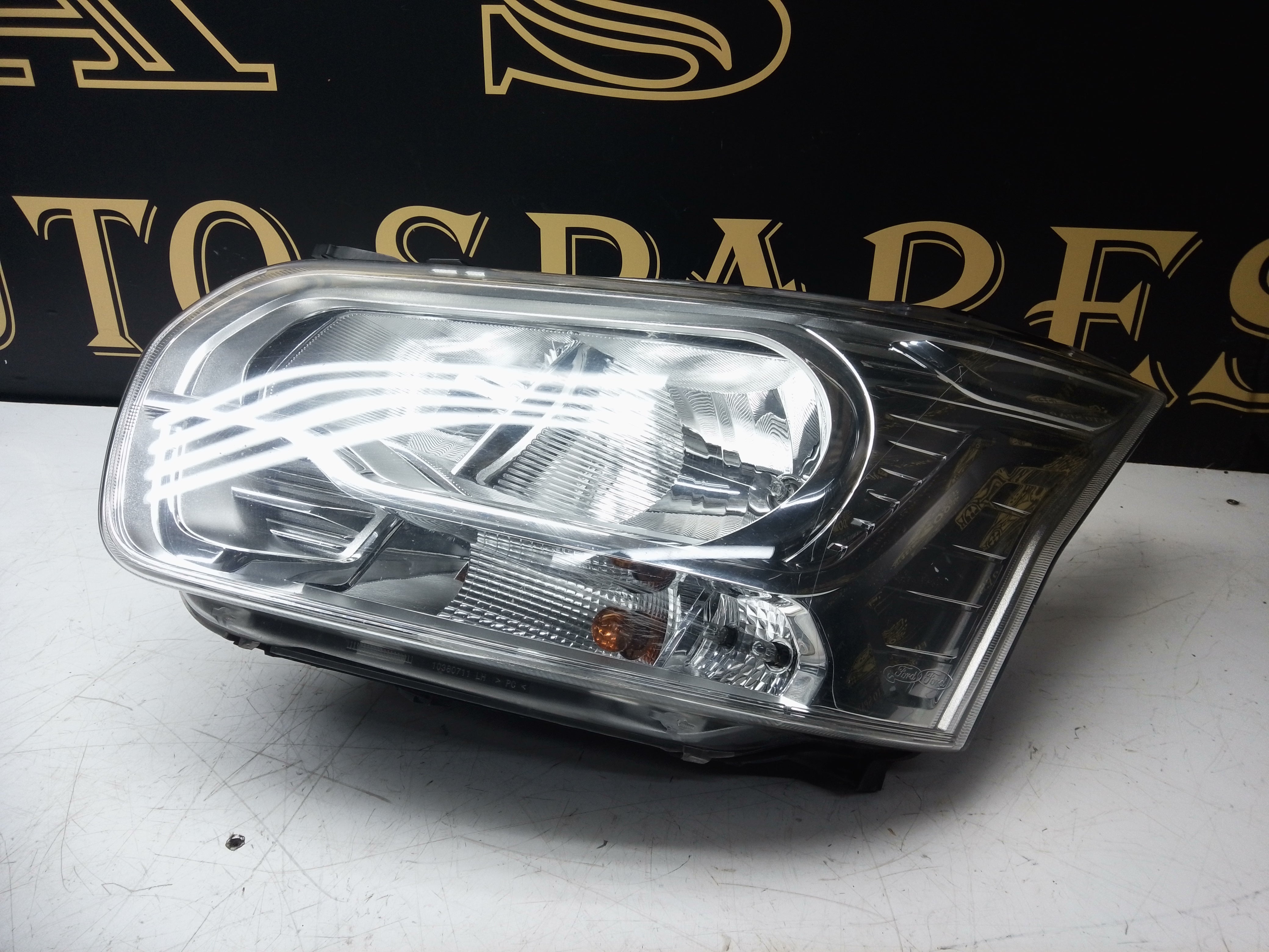 Ford Transit Left Headlight 2014–2018 (BK31-13W030-AF)