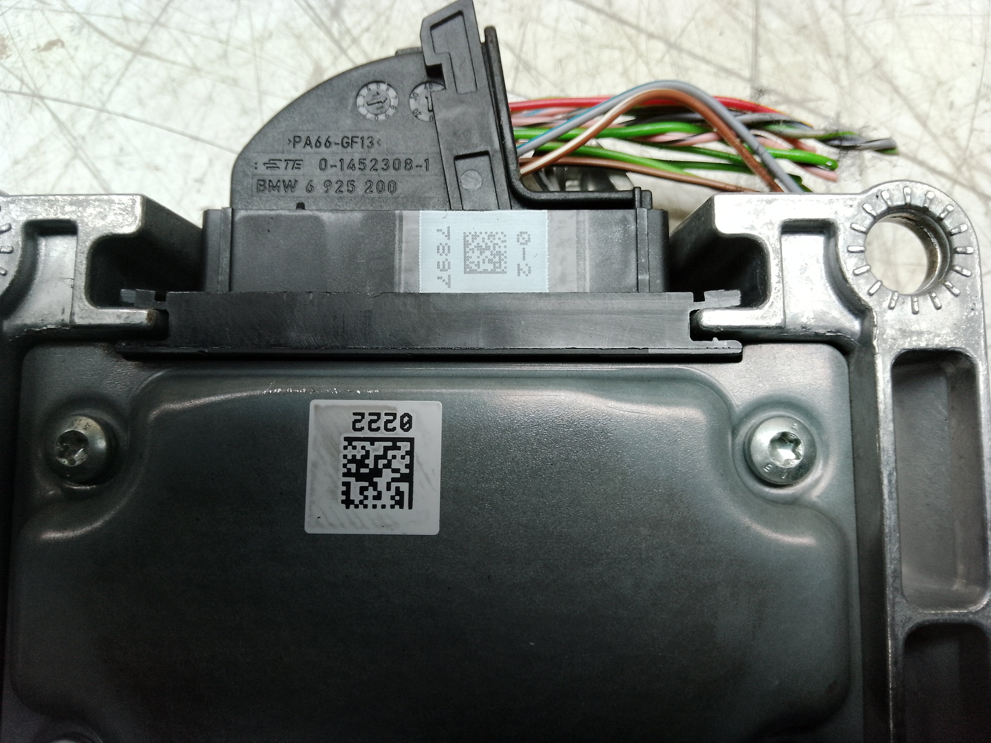BMW 1 Series F20 F21 2012 Airbag Control Module ECU Unit (6856314)