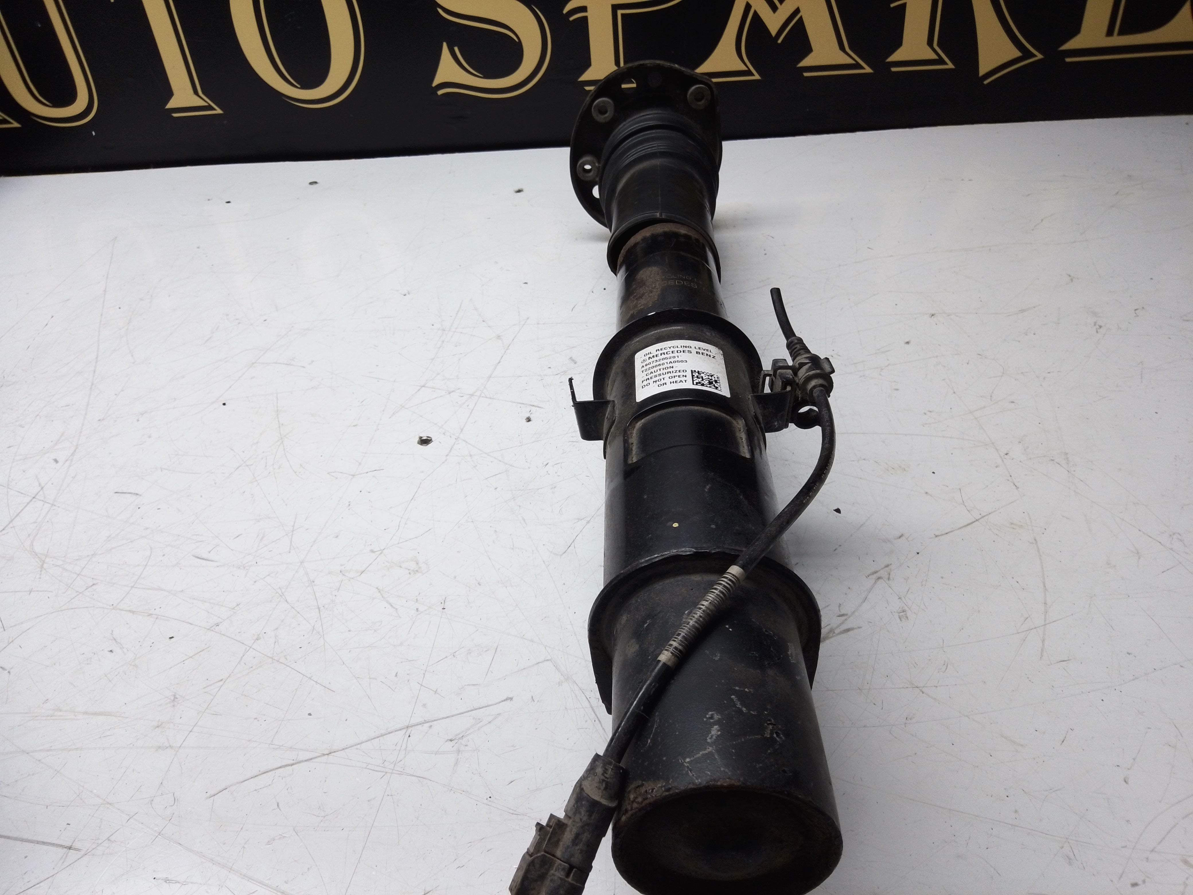 Mercedes Sprinter 907 Front Suspension Strut (A9073205201)