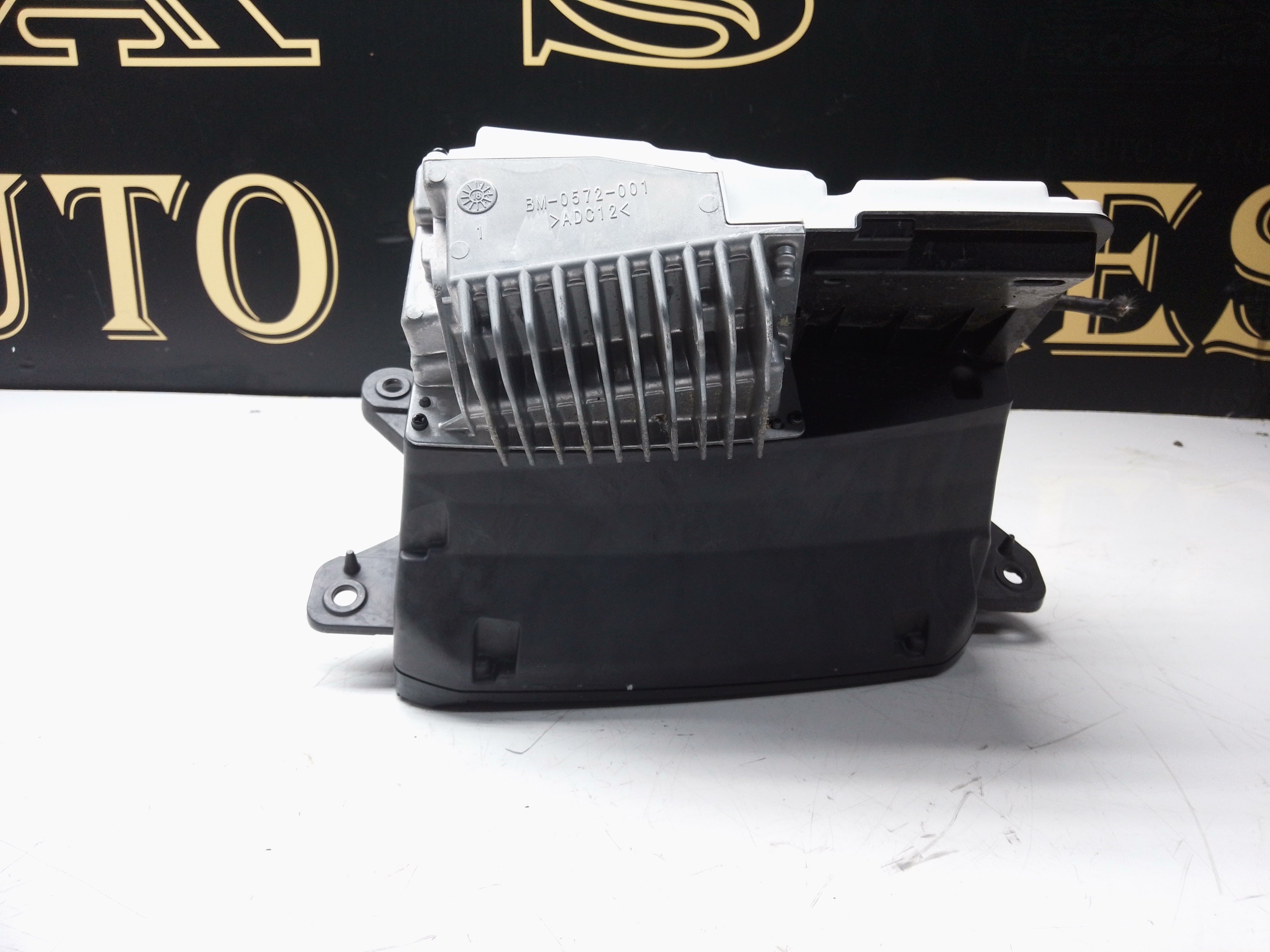 BMW 3 Series G20 G21 2019 Head-Up Display Unit (HUD) (8793504-02)