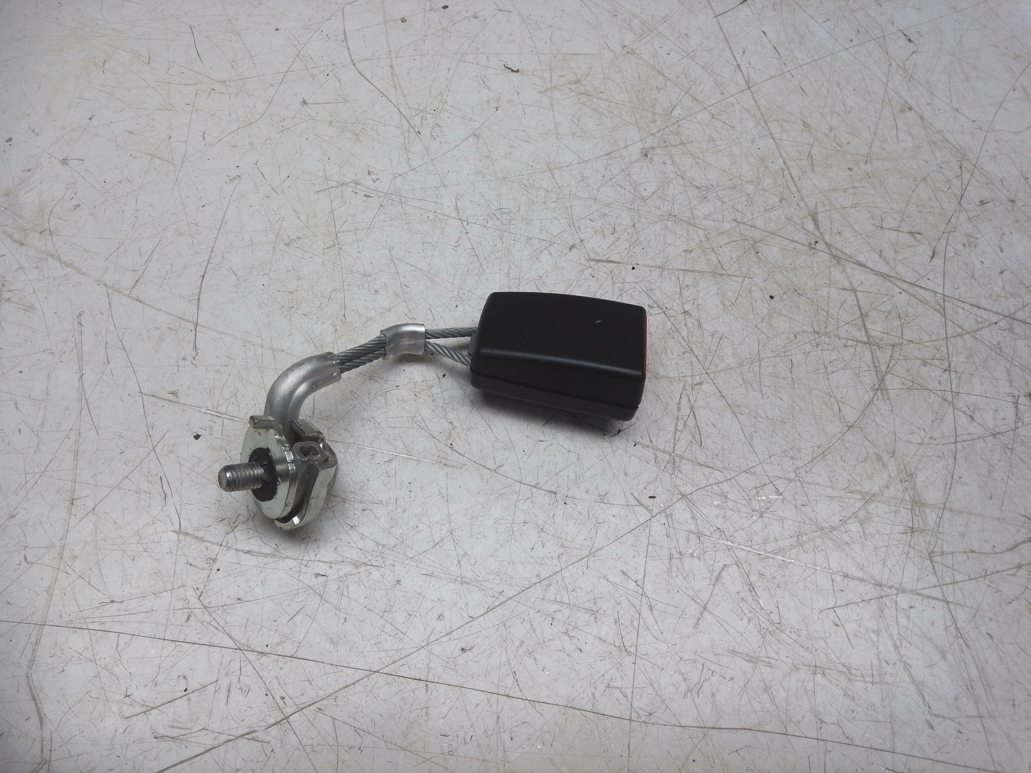 BMW 5 Series 2012 F10 535i Rear Right Seat Seatbelt Safety Belt Buckle (917238007)