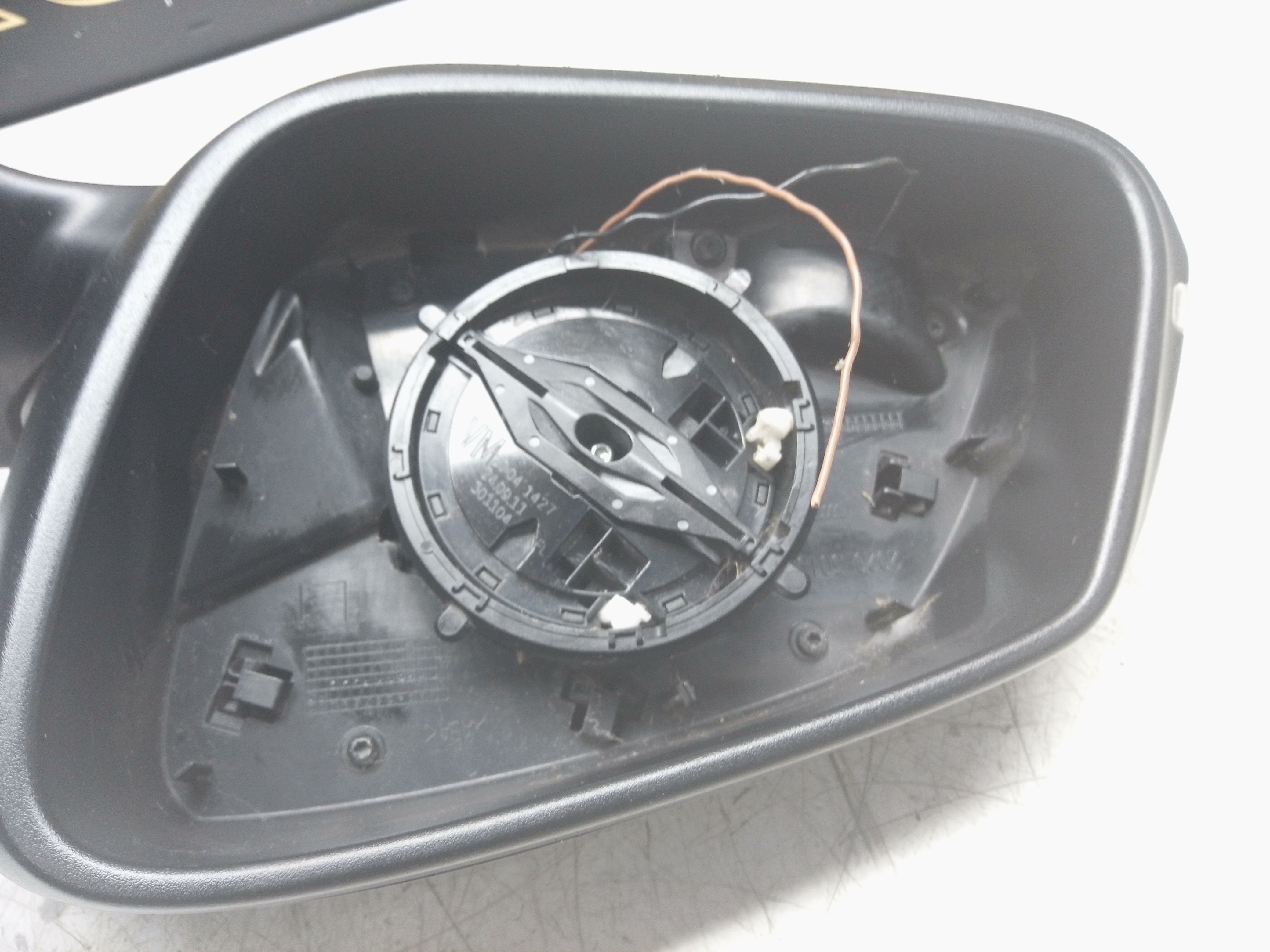 BMW 1 Series F20 2010-2014 Passenger Left Wing Mirror 6Pin-plug (20202003)