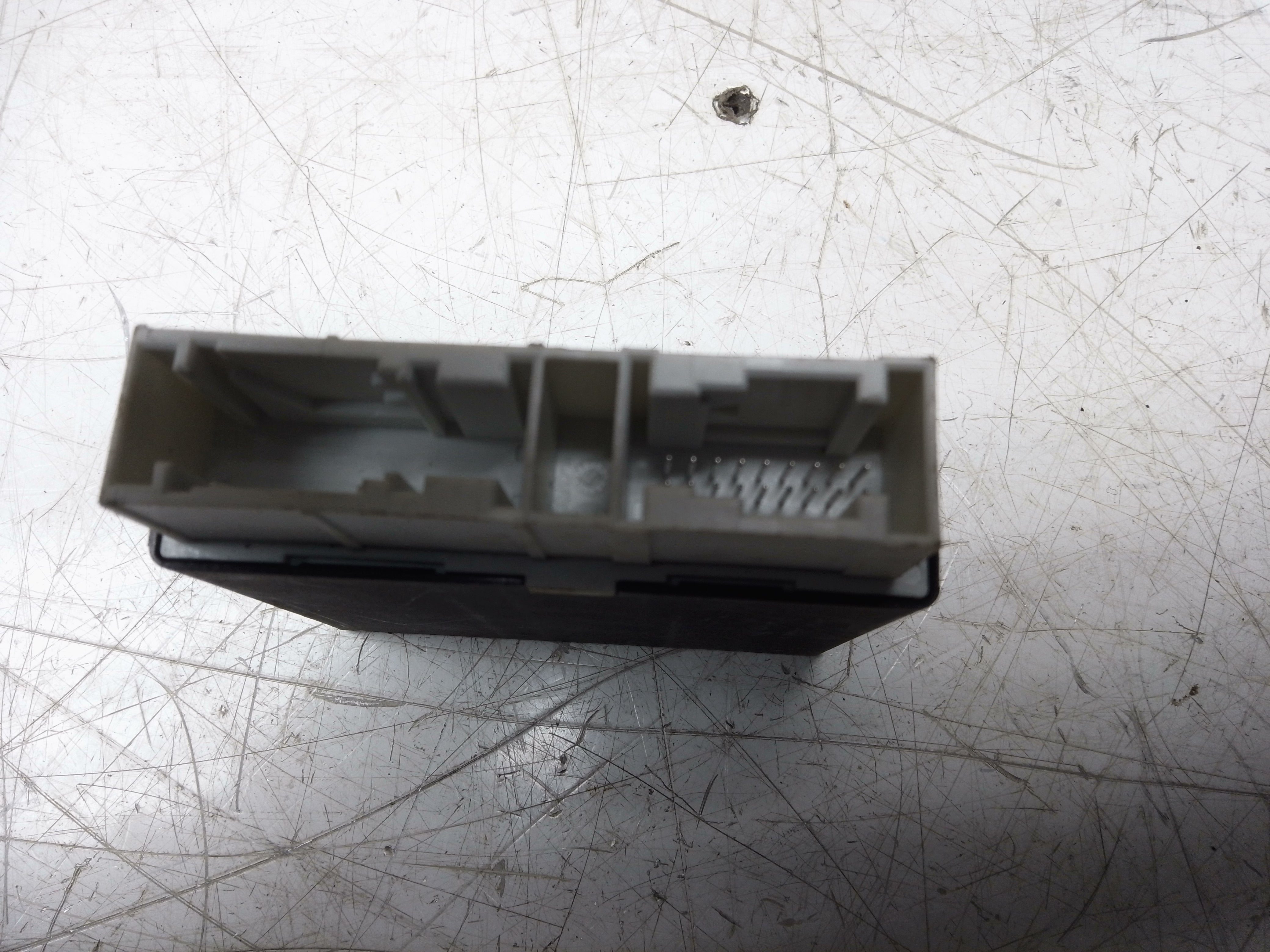 BMW X3 F25 / X4 F26 Parking Control Module ECU (6805061)