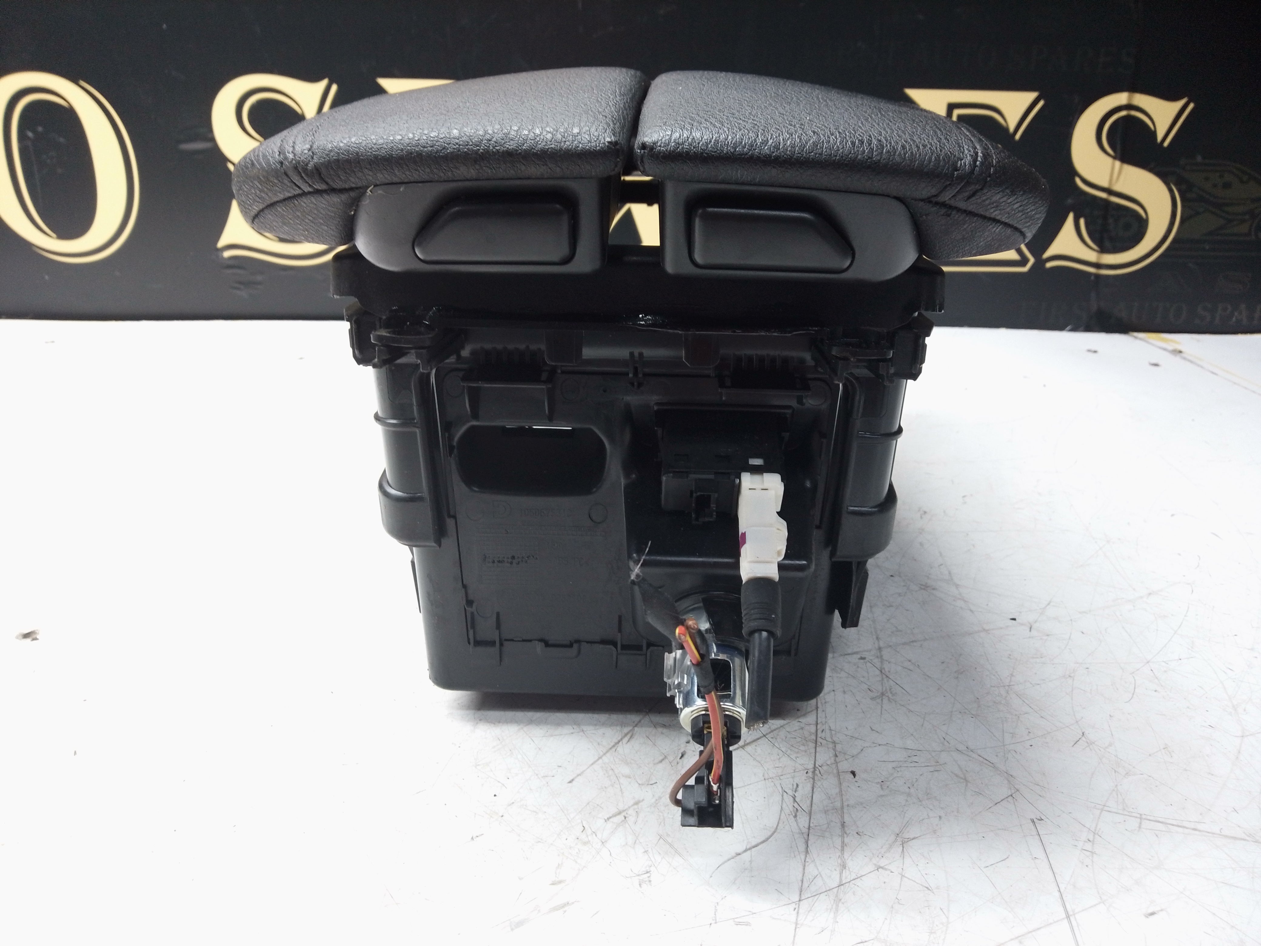 BMW X5 F15 2013-2018 Armrest Centre Console (9251992)