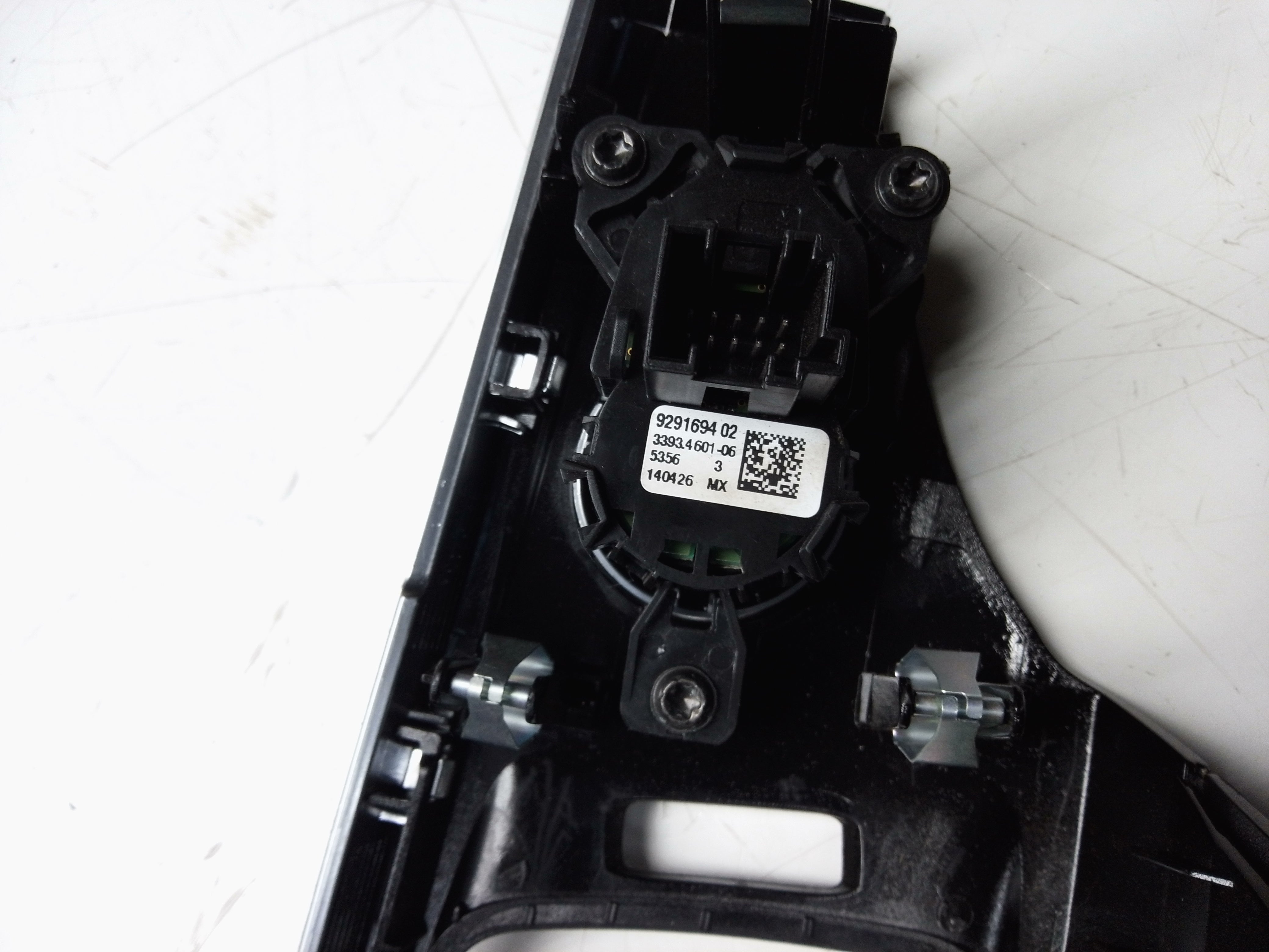 BMW X4 2017 Start Stop Switch & Trim (9291694 02) (5145 27648710)