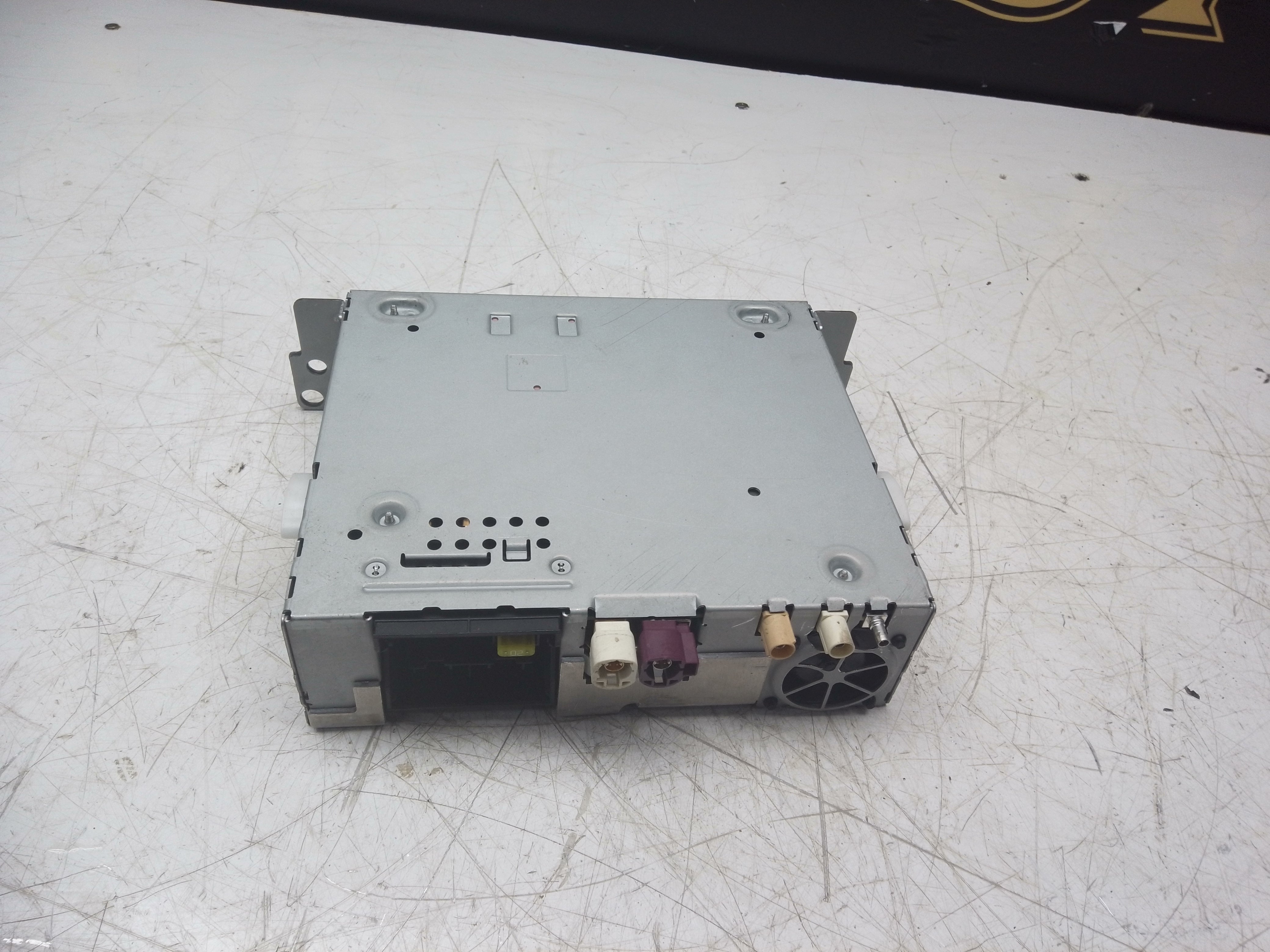BMW 1 Series F20 2012–15 CD Radio Head Unit (9281913-02)