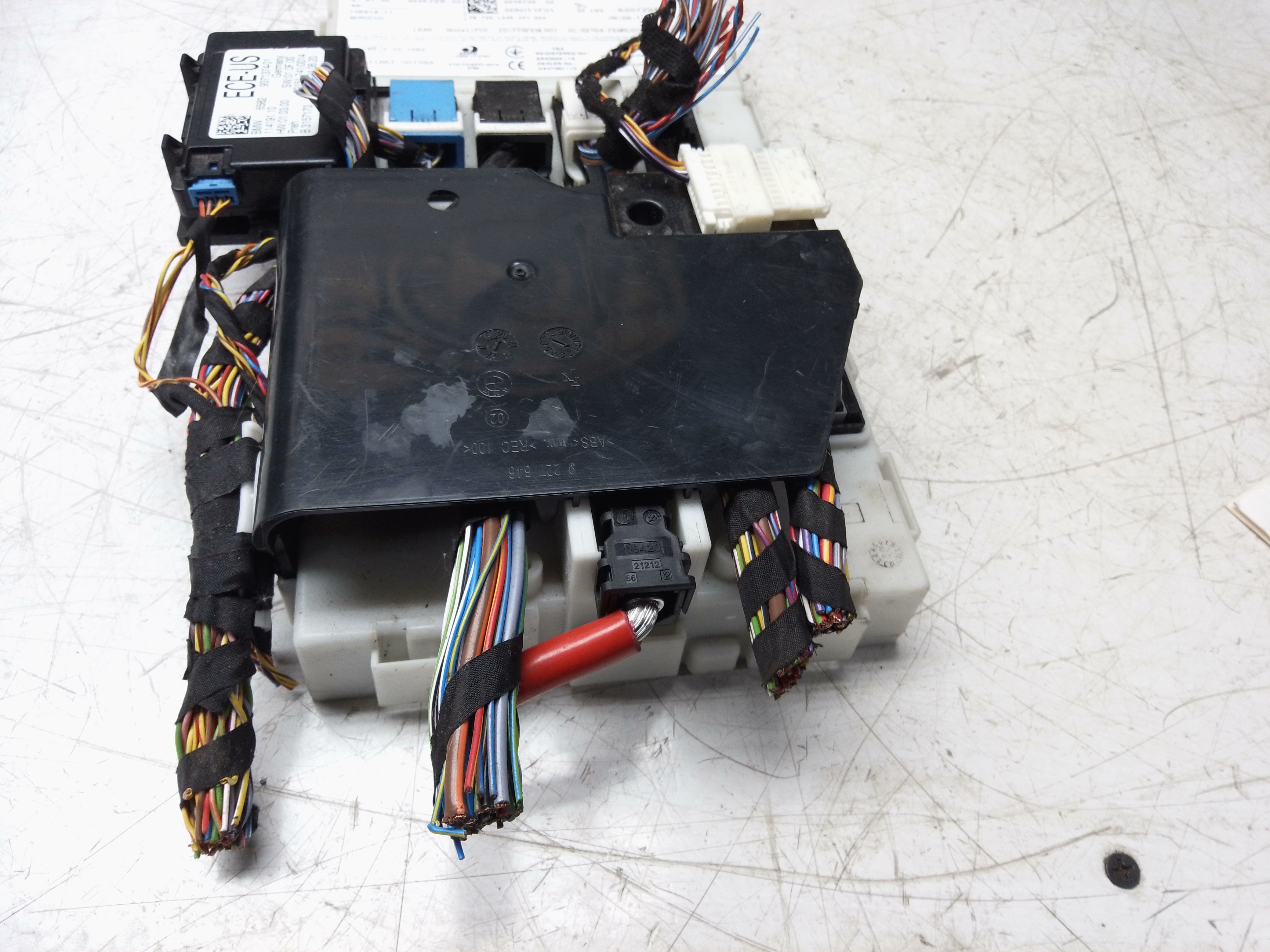 BMW 1 Series F20 2011–15 BCM & iDrive Knob Touch Control Module (9438729)(9371374)