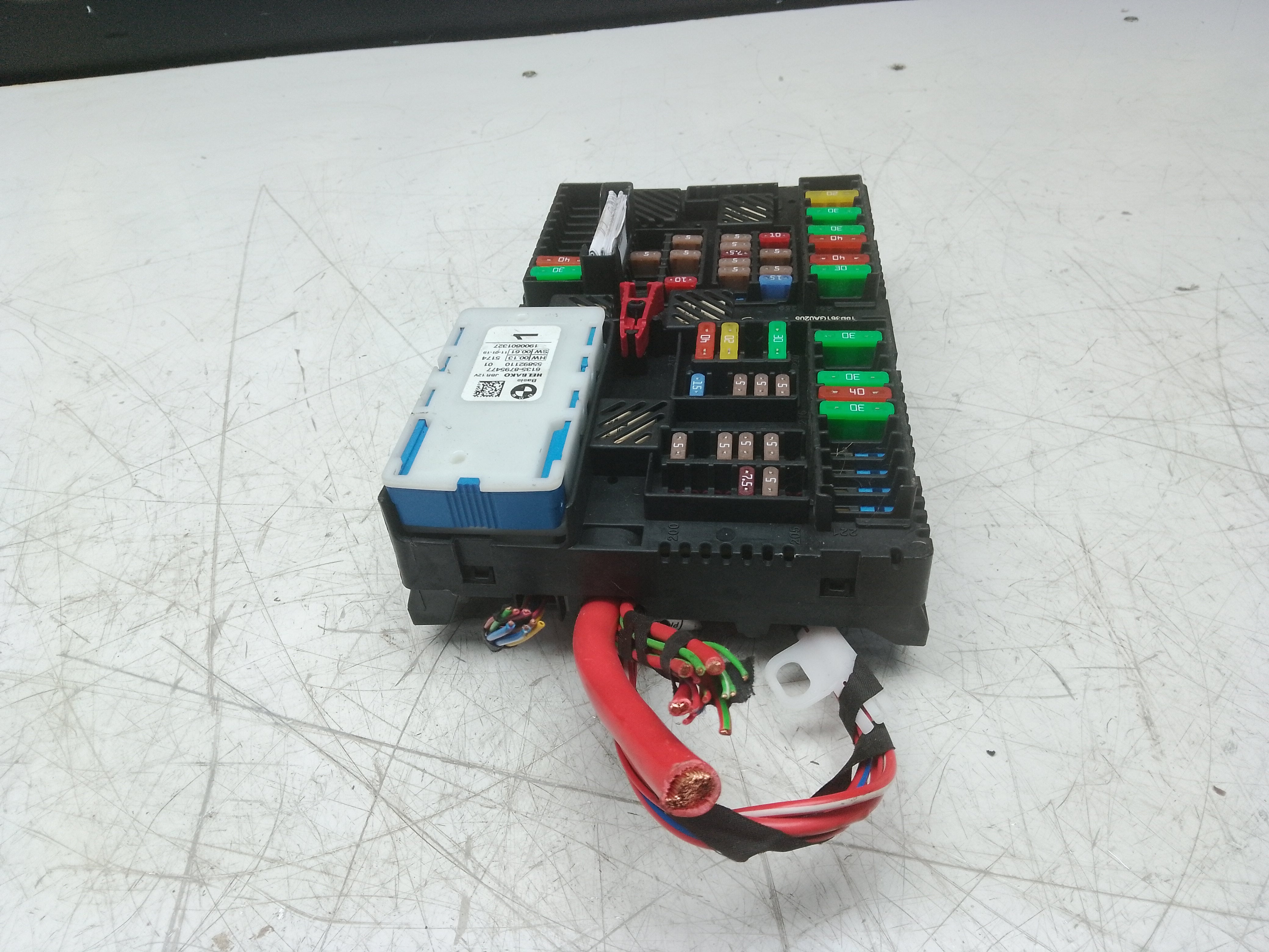 BMW 3 Series G20/G21 Fuse Relay Box (8715719)
