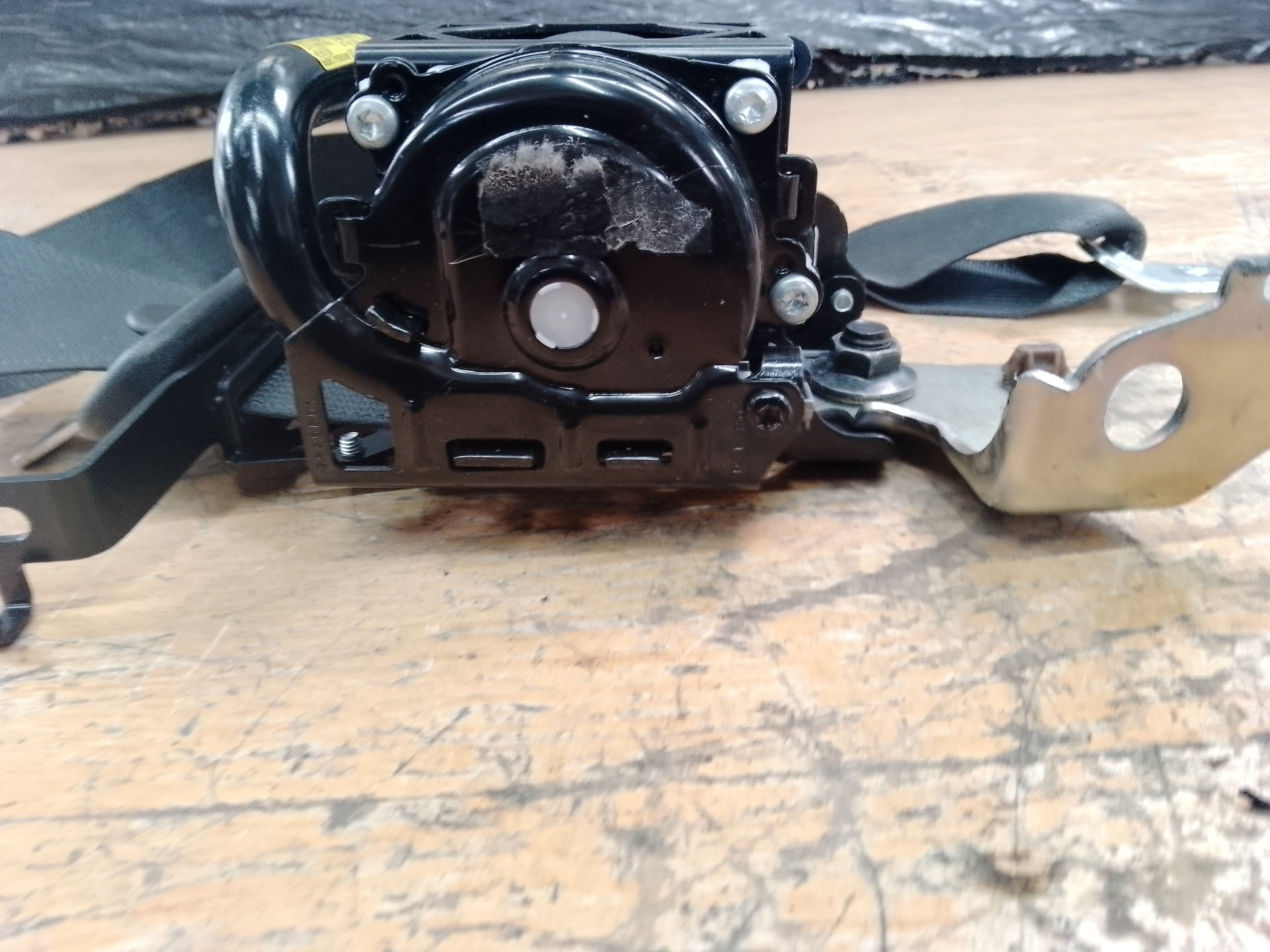 Toyota C-HR 2017-2023 Rear Right Seat Belt (73360-F4011) (73360F4011)