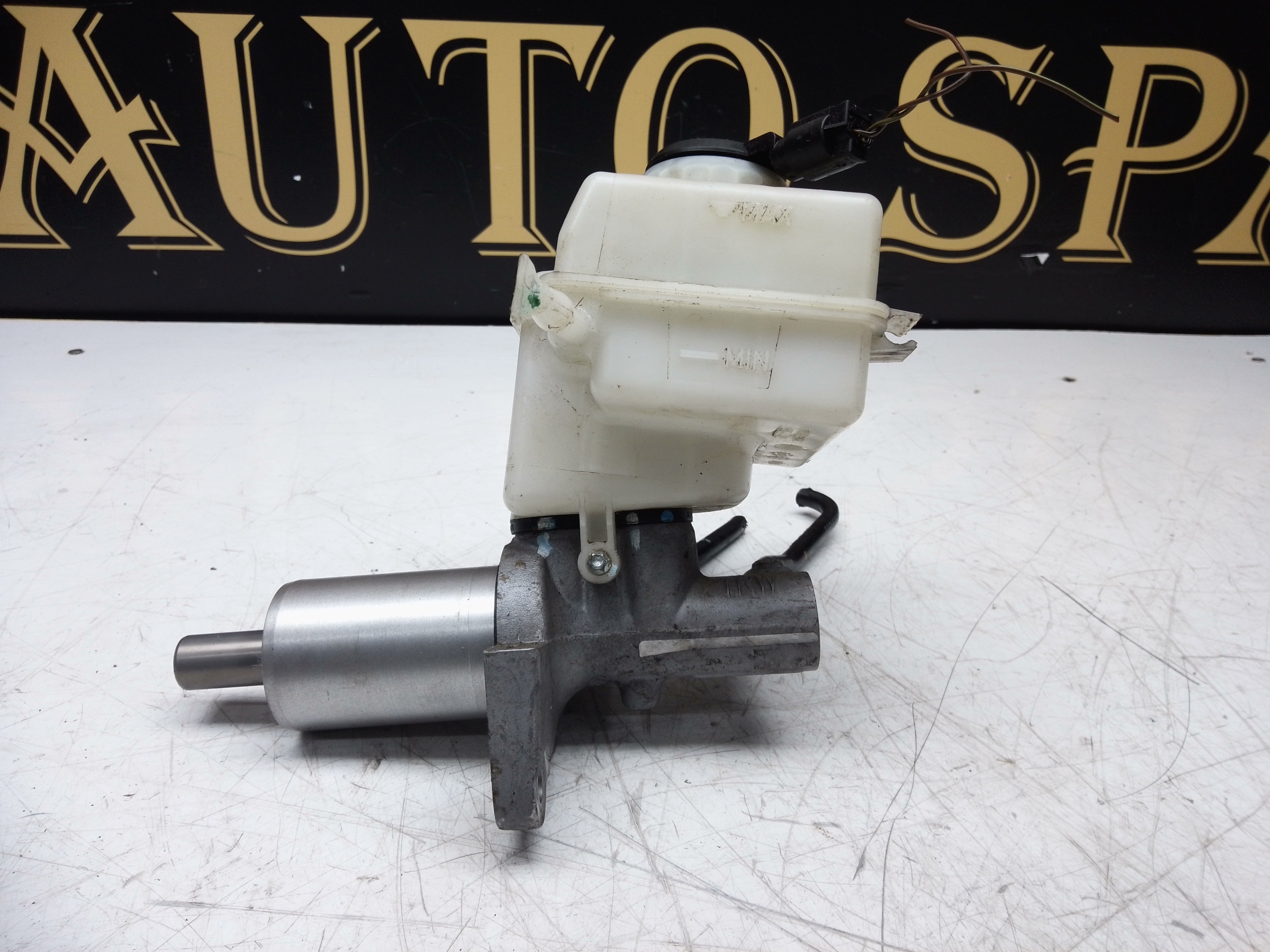 BMW X5 E70 2007/13 M Sport Diesel Brake Master Cylinder (32665504)