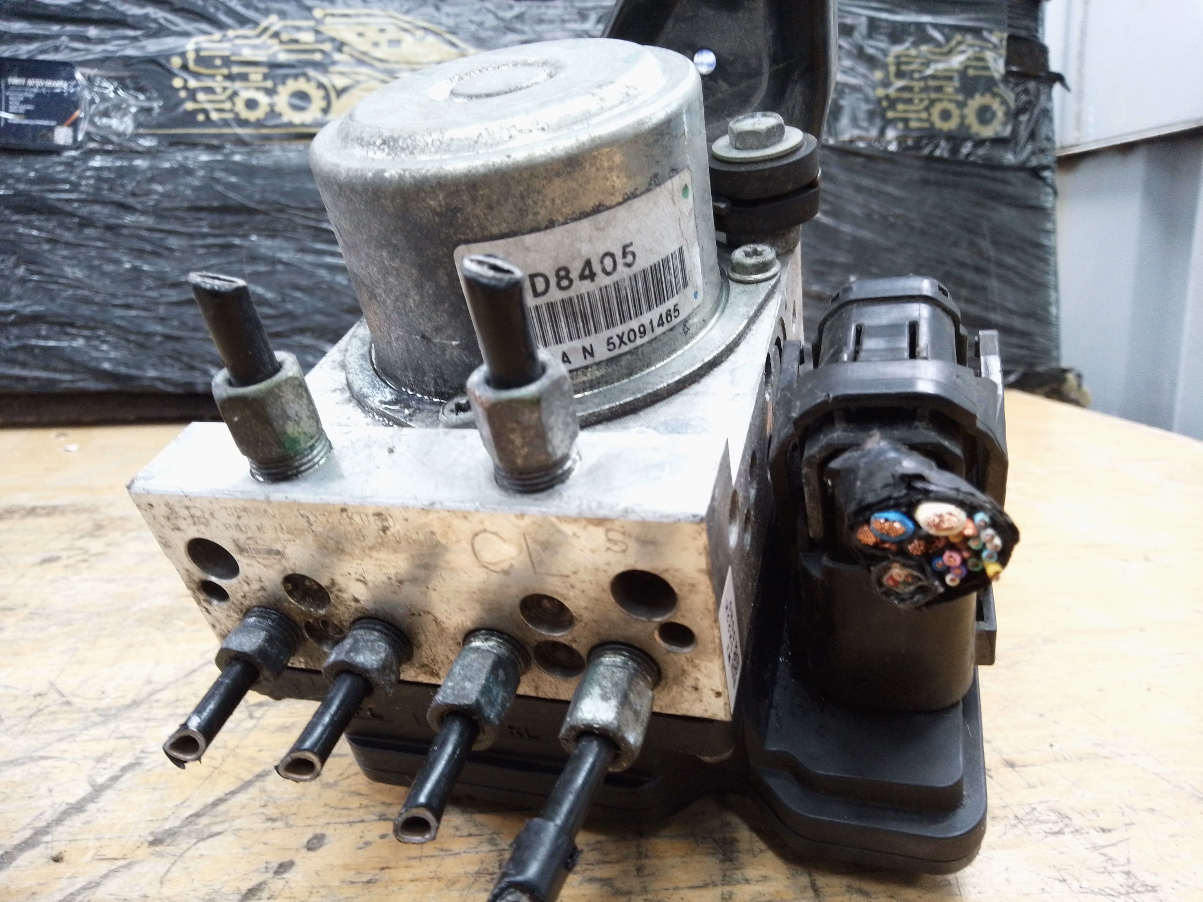 Nissan Juke 2018 F15 1.5 Diesel ABS Control Module Pump (TD8405)